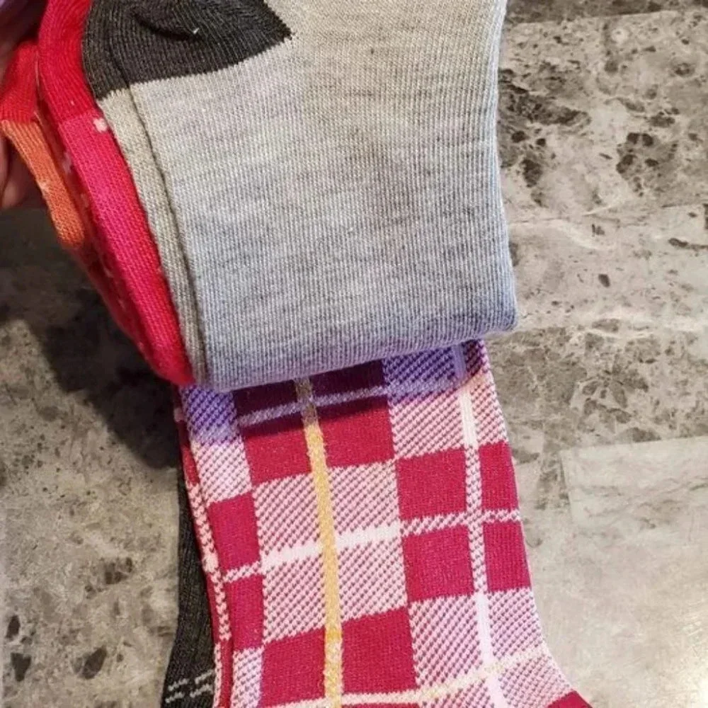 Girls size L Pink Ankle Socks